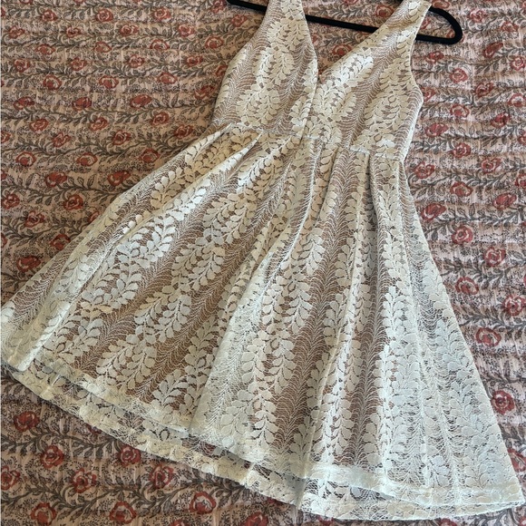 lulu’s all of my heart white skater dress // size S // sold out online - Picture 3 of 8